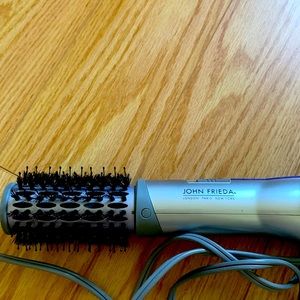 John Frieda hairbrush dryer